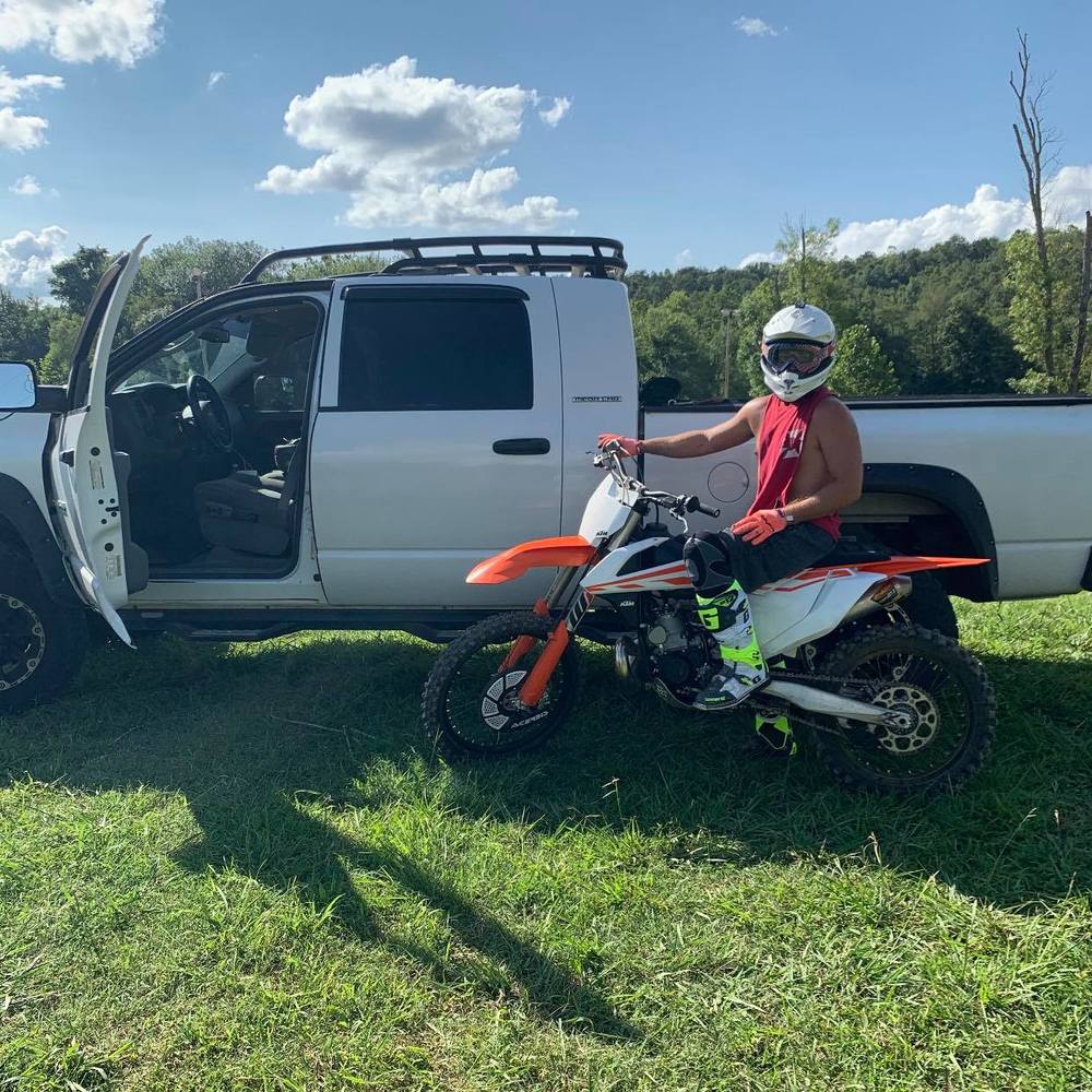 Meet your Posher, Jonathan